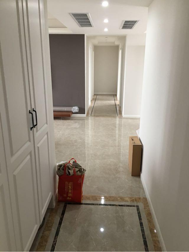 新房入住5个月, 浴室藏在步入式衣柜后面, 来晒晒