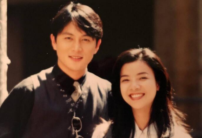 他被前妻骗走五千万, 6个孩子都不是他亲生, 网友: 台版王宝强