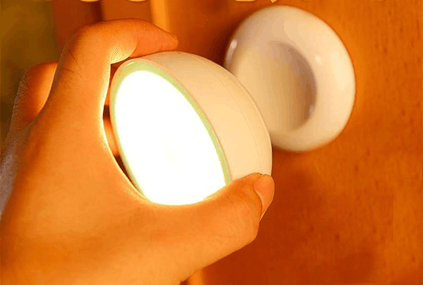 等我有钱, 就把蹲坑扔了, 现流行这样“装”, 太讲究了