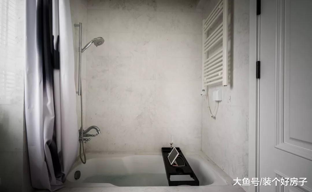 上海姑娘在家里做了一件事儿, 93㎡的家瞬间大了一倍!