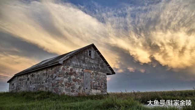房价一旦下跌, 这类人最头疼, 日子会越来越难过