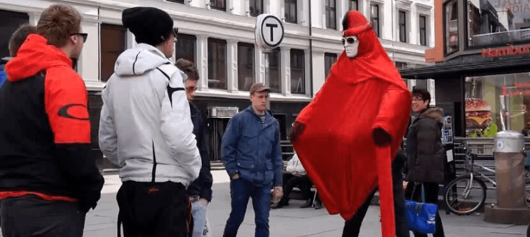 印度悬浮术是世界上最大的骗局, 看完后你也完全可以做到