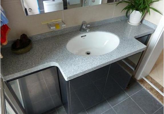 朋友新家小户型狂做柜子, 头一次见洗脸池还能这样做的!