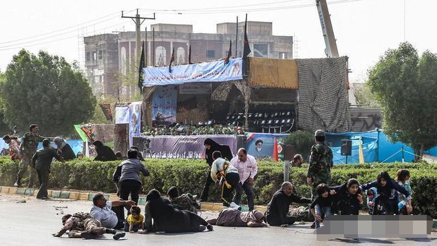 伊朗阅兵血案凶杀身份已明确, 急召这三国大使, 告知其血债要血还