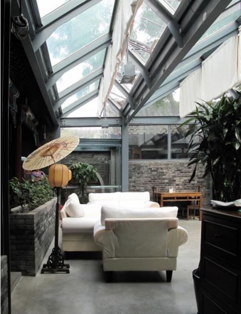 天井封顶改成阳光房, 物业跑来制止我, 这不是嫉妒吗?