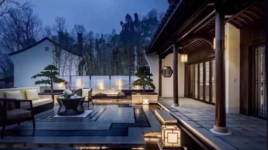 在中式庭院的家里 忆古轩打造出专属中式居家生活的美