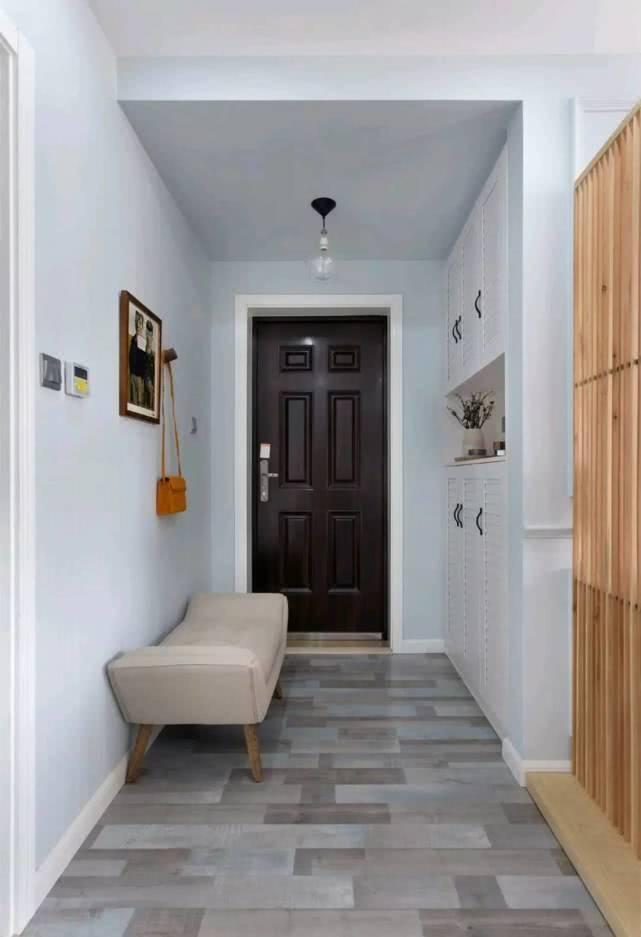 如果你家玄关也是长廊型的, 那建议这样设计, 时尚大气还实用!