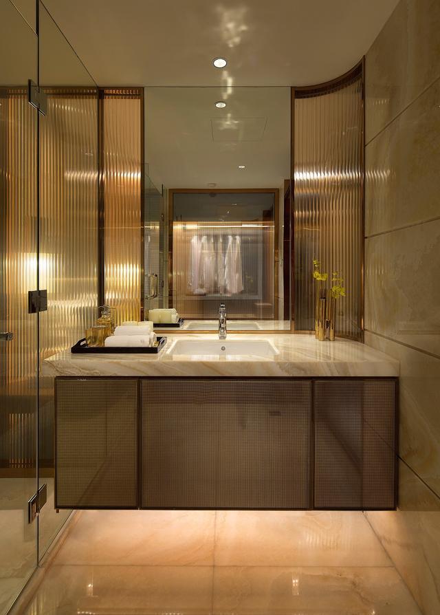 4000每平的精装房应该是这样的, 对比下你家交房的精装房吧!