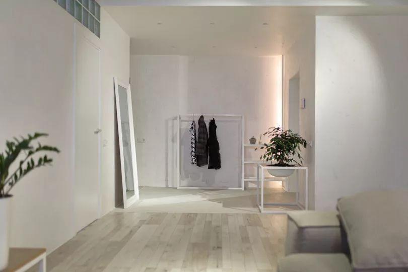 100平米女性向室内设计的公寓 竟然还有秋千