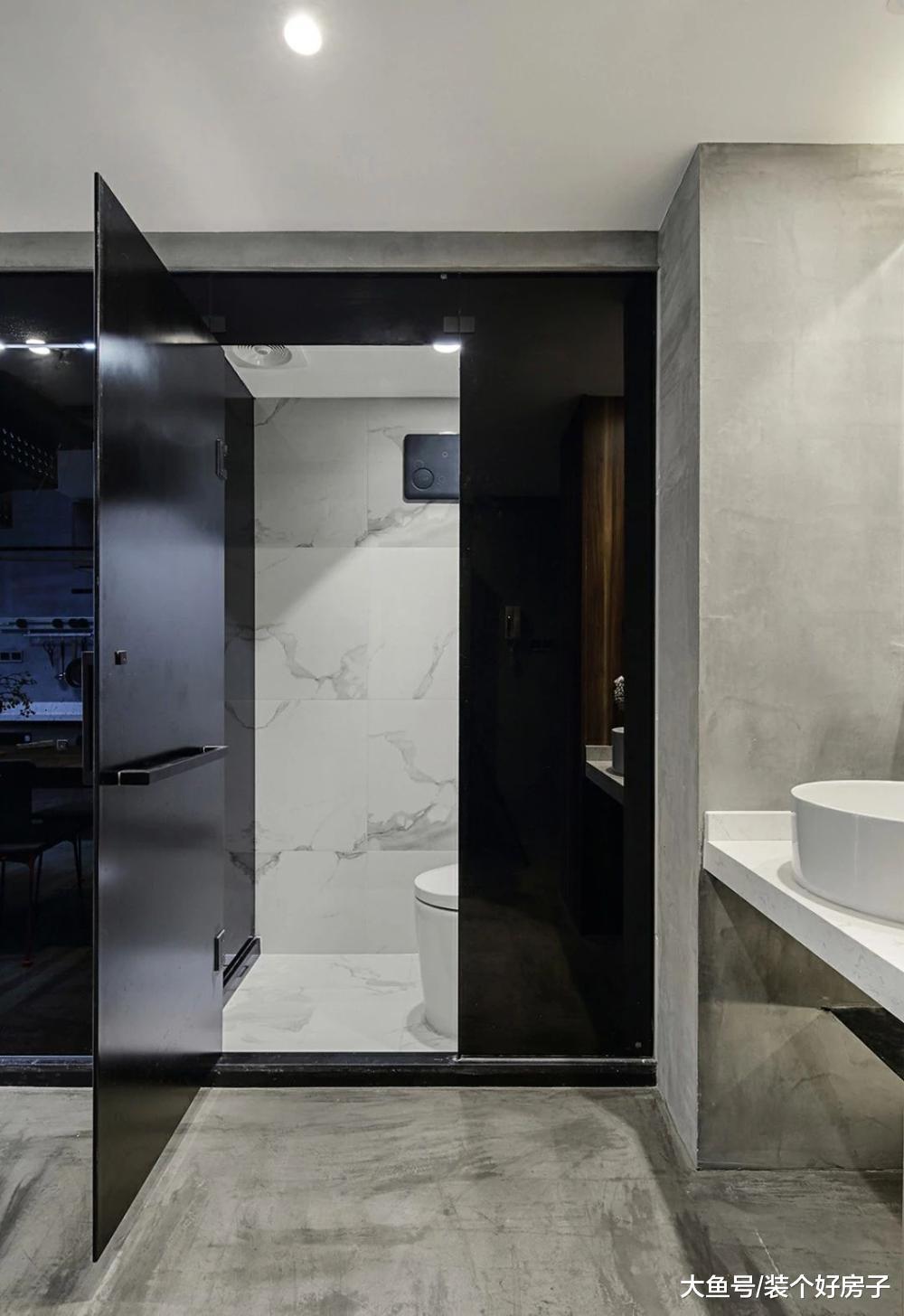 爆改建面32㎡老房, 浴缸、步入衣帽间、三分离卫浴一个都不少!