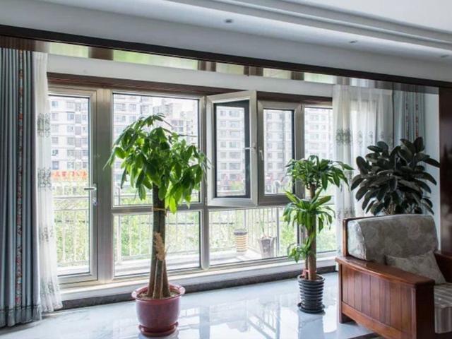 家里客厅太小, 现在都开始流行这样弄, 简单大气又好看, 真聪明