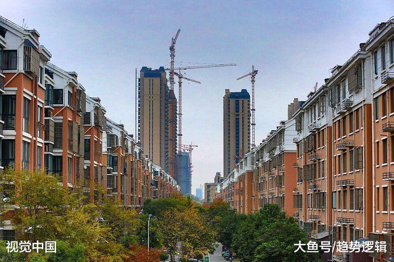 专家李迅雷: 12年前我就说, 买自己买不起的东西, 比如一线城市的房子