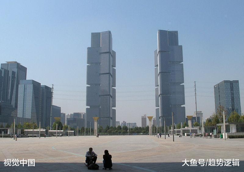 中心城区持续扩张, 年轻人口青黄不接, 郑州楼市有点激进?