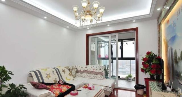 参观同事的婚房, 装修土到掉渣, 像出租房! 给我住我都不想住!