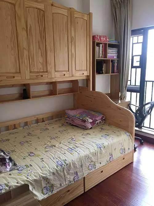 老公不顾全家反对, 全屋贴瓷砖, 想不到5年还是新的