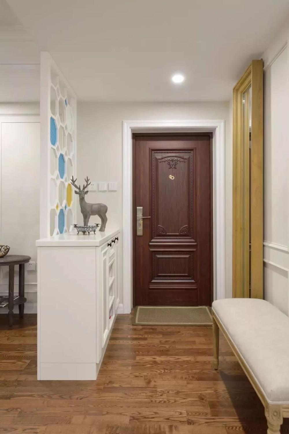 用鞋柜当隔断, 很实用, 真美观!