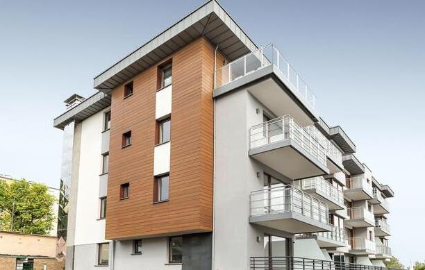 房地产商不会赔钱卖房子，指望农民进城买房子！