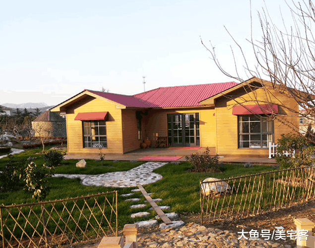 如今农村自建房, 不用砖、不用土, 20天盖成小别墅! 真正利民!