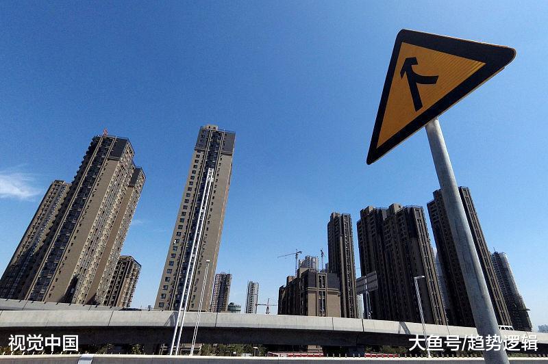 寒风中的郑州楼市: 10个月落户4万人才, 却拦不住房企要“活下去”