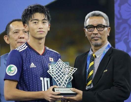 日本16岁小将 引德甲注意 或下一个孙兴慜