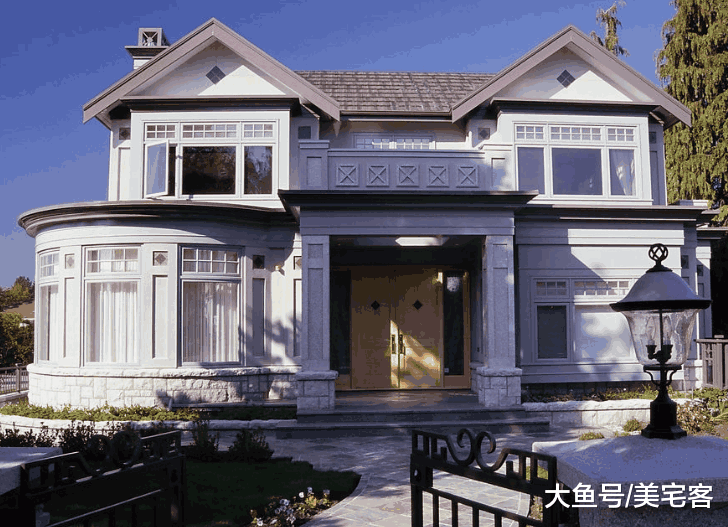 如今农村自建房, 不用砖、不用土, 20天盖成小别墅! 真正利民!