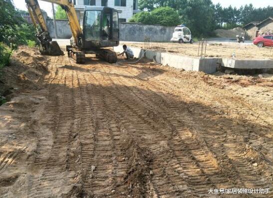 半年辛酸建房史, 砸50万建三层别墅赡养父母, 邻居却说我便宜了老鼠