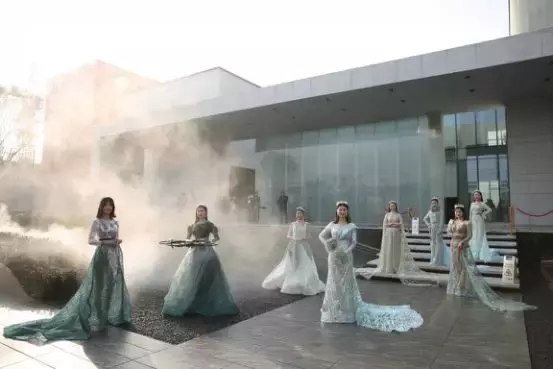 一鉴倾城|一座美院敬金城, 誉澜山示范区开放引千人共鉴