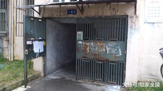 关于二手房, 房龄过大再便宜都谨慎购买, 这几点多加注意