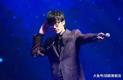 歌曲从不收费的许嵩, 收入来源是什么, 其实歌迷们早已替他回答!