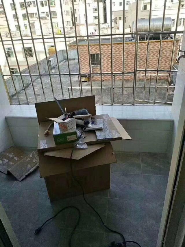 公明中心13号线地铁口《松蓢新城》两房两厅43.8万起