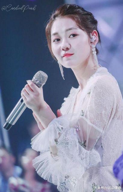 从"圆脸"到"瓜子脸"段奥娟到底经历了什么 这水蛇腰太惹眼