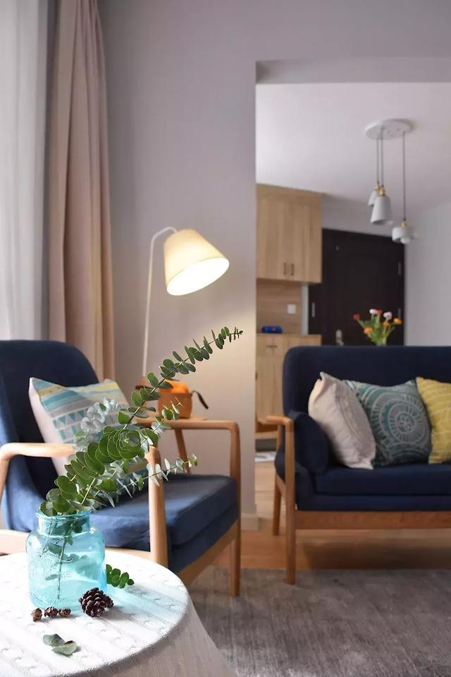 房子雖小, 老婆就用植物做裝飾, 沒想到這么漂亮!