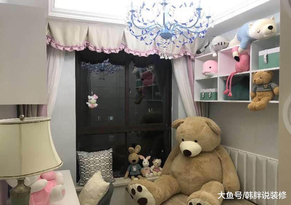 130㎡精装样板房, 进门就被玄关走廊吸引了, 高端大气上档次