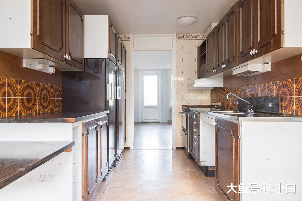 晒我79平小户型, 卫生间既没墙砖也没地砖, 只刷墙漆! 谁见过