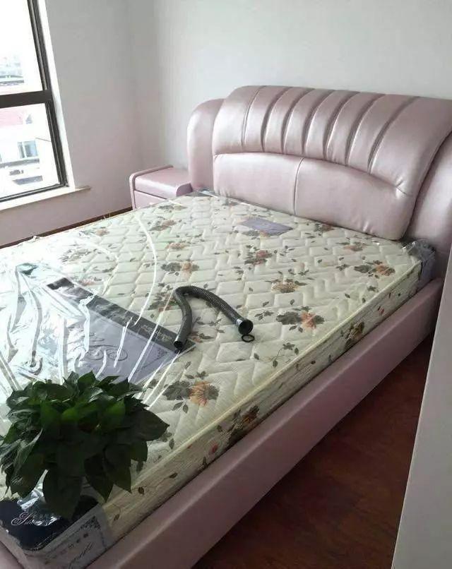 好心给儿子装婚房, 却被准儿媳各种嫌弃, 气得想让儿子分手