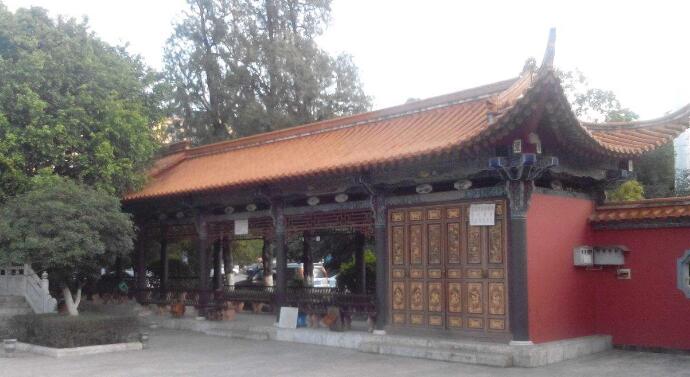 中国唯一以香烟命名的城市, 靠香烟脱贫致富, 风景也十分迷人