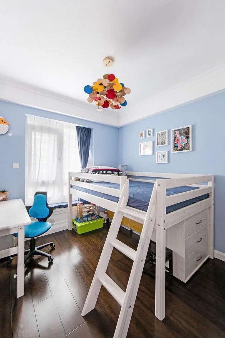 只是把沙发墙刷成蓝色, 125㎡三居走红小区, 朋友踏破门槛来参观!