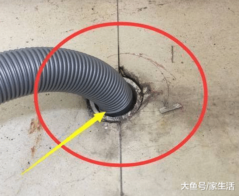 洗衣机切记别插入地漏里, 后悔当初不懂, 难怪每次洗衣服都漏水