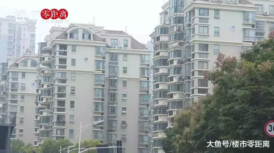 听说, 年末南京二手房正在跳水大甩卖, 直降50万! 60万! 100万!