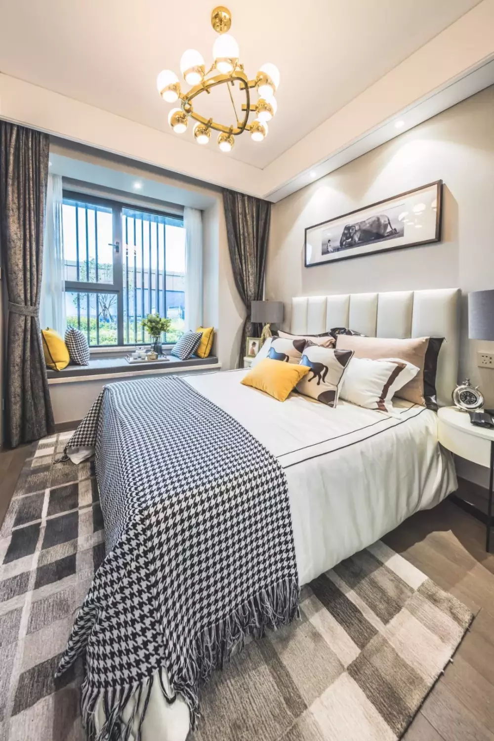 95m2简约样板间, 集一室优雅, 抒一缕繁华!