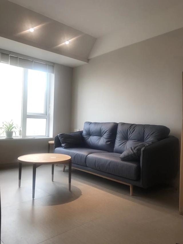 晒海亮樾金沙轻装效果图 尽管无任何软装但也没藏住其清爽的效果