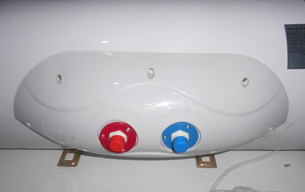 热水器有个“隐藏开关”, 打开后脏水立马排出, 懊悔没早点知道!