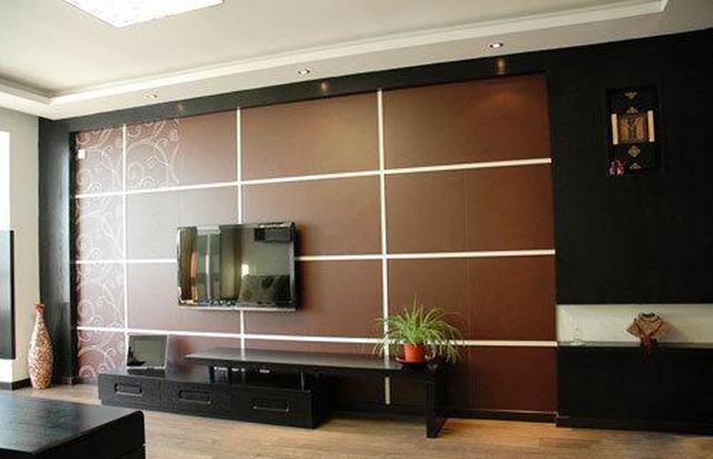 亲戚120平新房装修完 30多米大的客厅 喜欢电视墙的设计