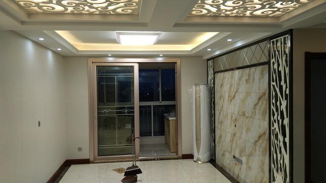 邻居家新房装修才花了12万, 头一次见鞋柜装到墙里面的