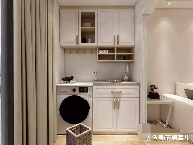 阳台别只知道装顶柜, 如今流行这样装, 连老木工见到都直夸赞