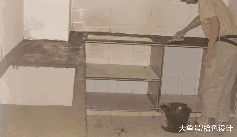 老师傅建议橱柜这样做, 说成本低, 可是刚做好, 业主就让拆掉