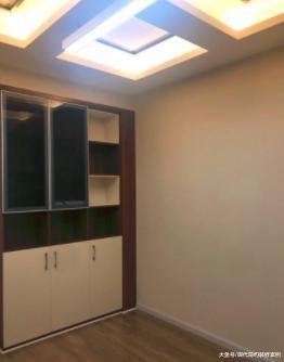 136平新房硬装结束, 家具还没齐就去了24万, 亲戚都说太奢侈了!