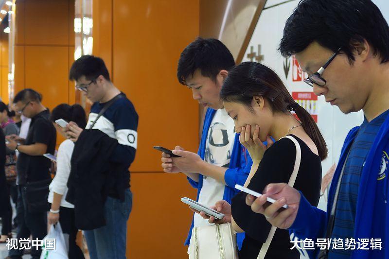生于农村, 置业于县城, 工作在省城, 为何楼市如此“撕裂”?