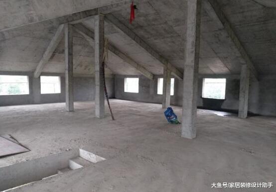 回农村砸50万建两层半小别墅, 被嘲讽人傻钱多、砸100万建房无意义