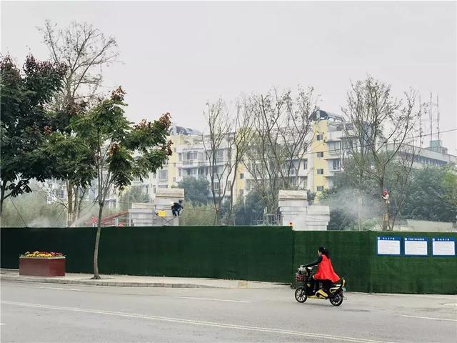 自带“网红体质”的人居花照云庭, 傲娇到连售楼部都不要了